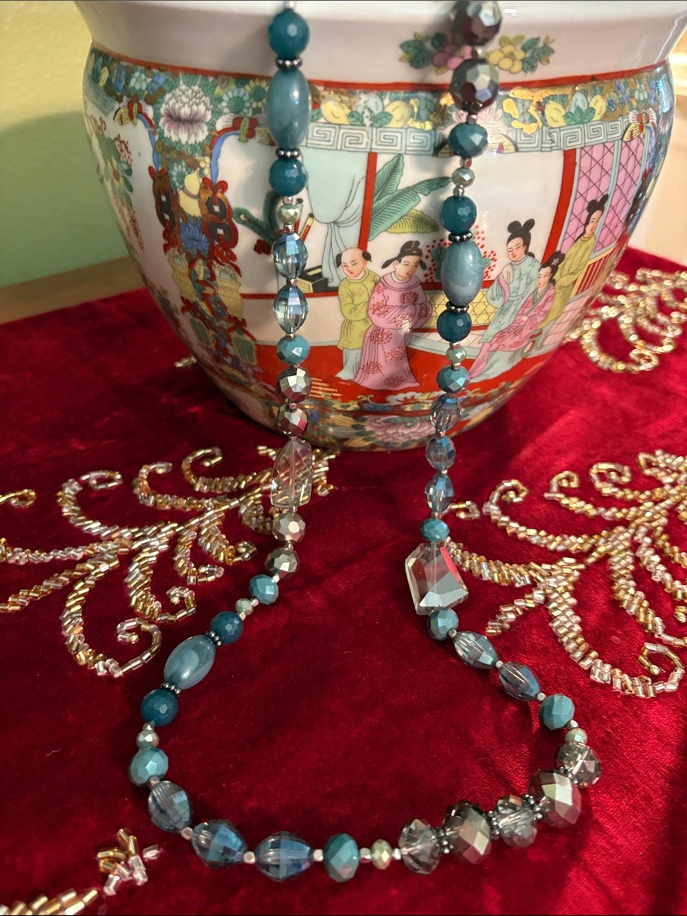 Teal Beaded Women's Necklace - Elegant Blue-Green Statement